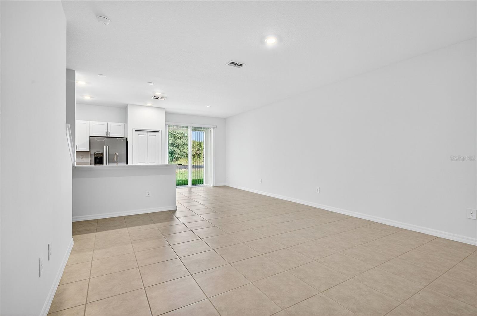 STONEGATE PRESERVE PH III - Residential Lease