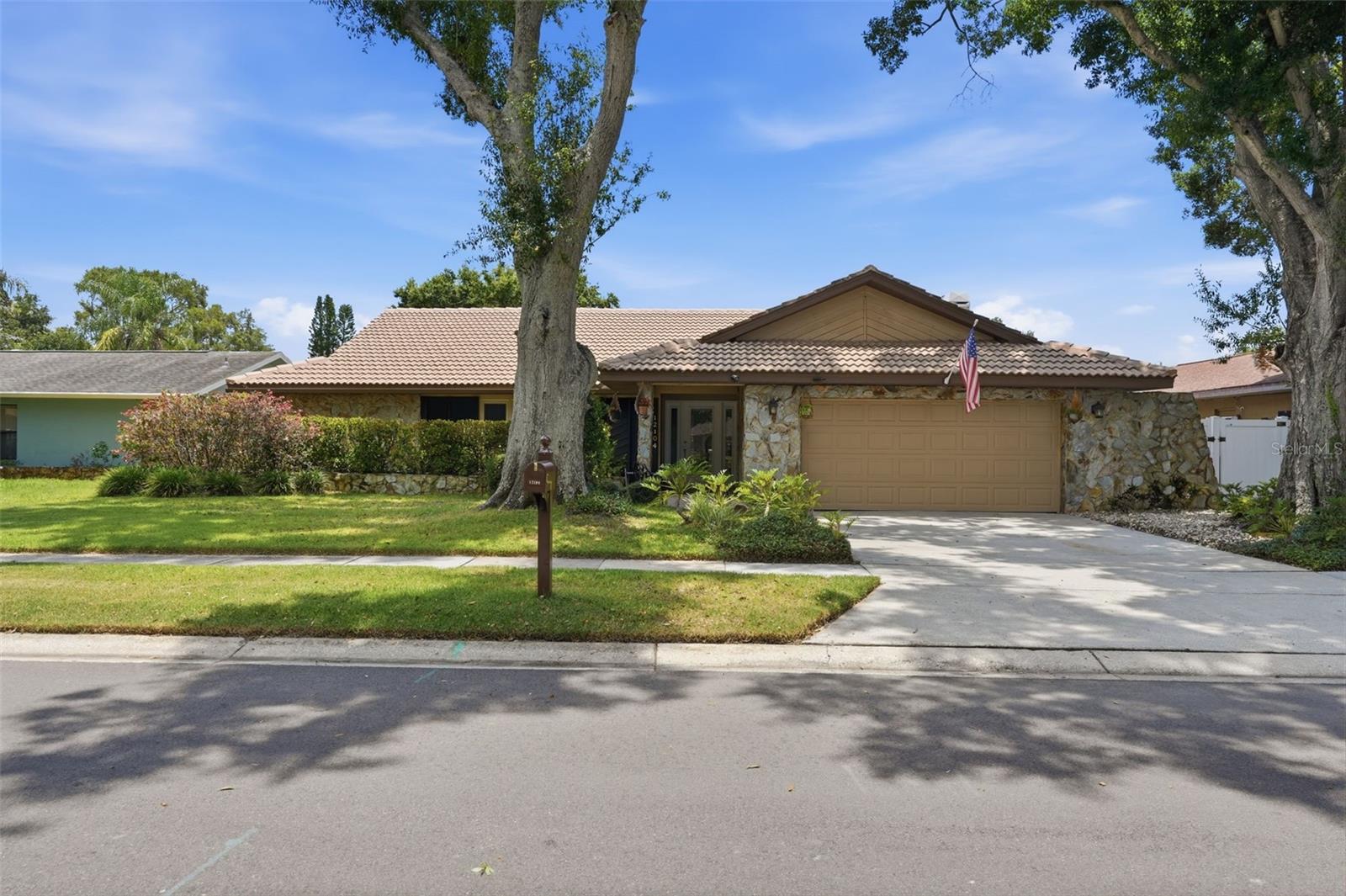 SEMINOLE GROVE ESTATES NORTHWEST ADDN-ALEXIS II - Residential