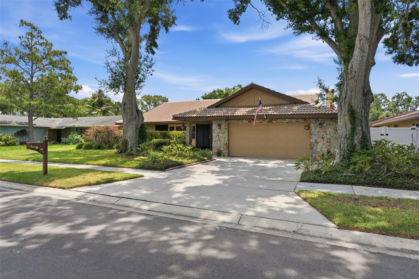 SEMINOLE GROVE ESTATES NORTHWEST ADDN-ALEXIS II - Residential