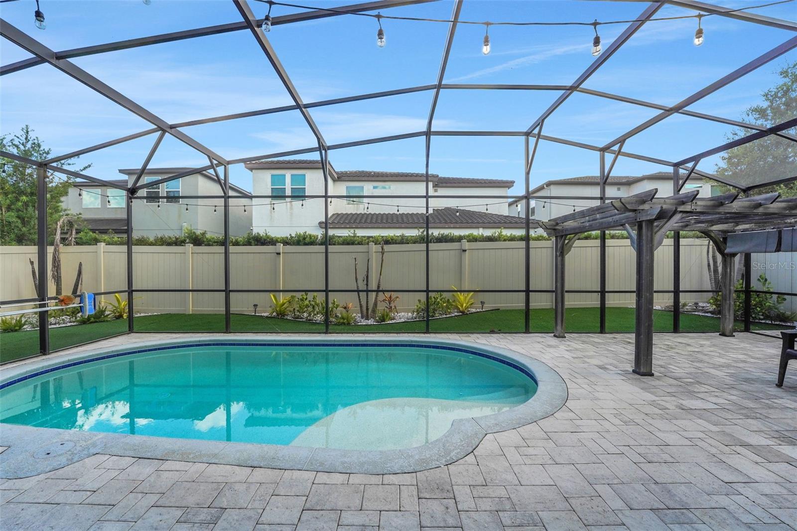 TWINWATERS - Residential