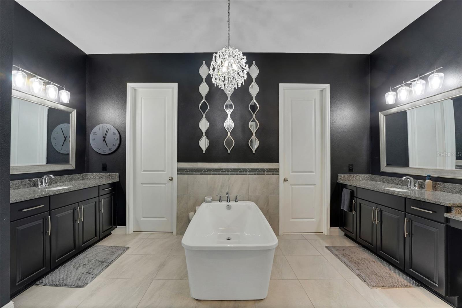 TWINWATERS - Residential