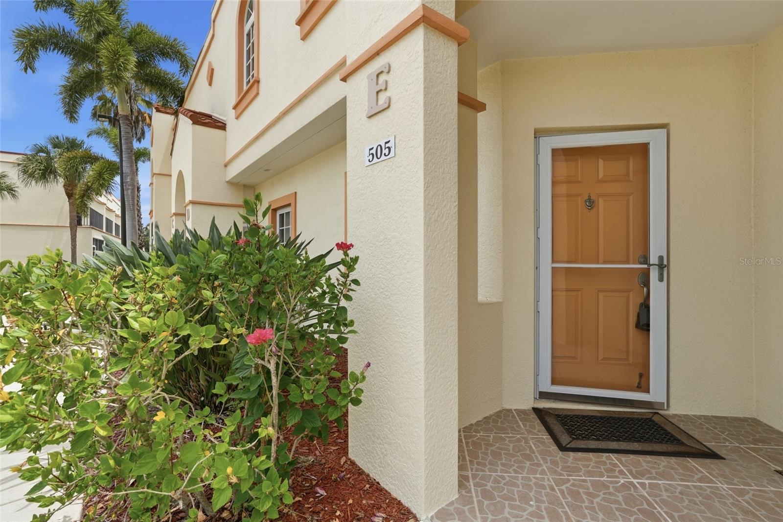 TOWNHOMES DEEP CREEK TR E - Residential