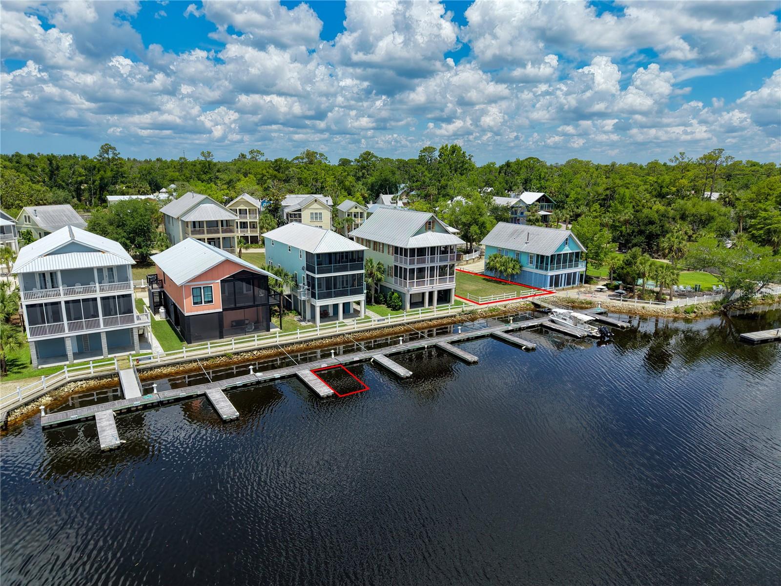 STEINHATCHEE LNDG RESORT - Land