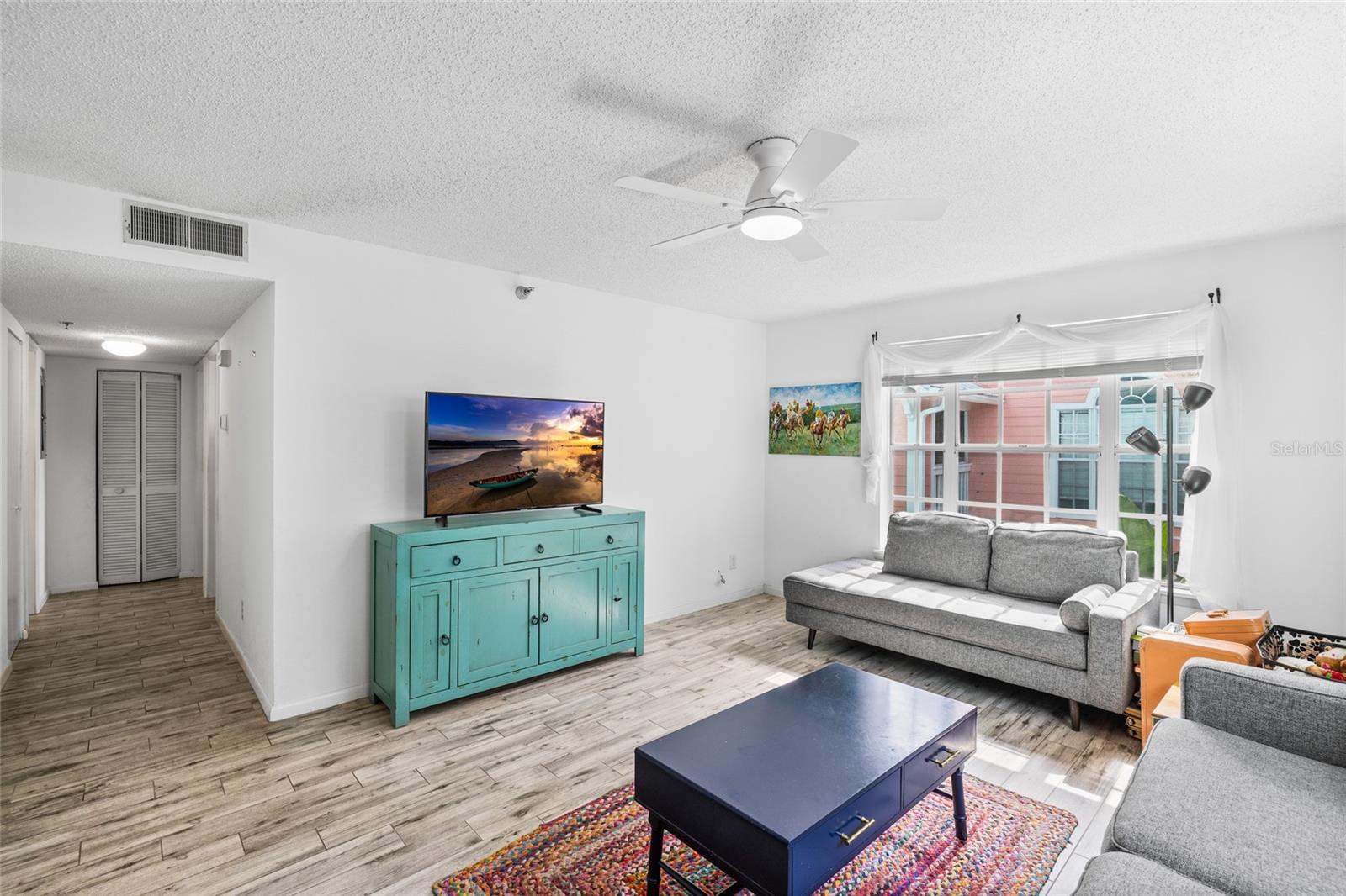 MALLORY SQUARE A CONDO - Residential