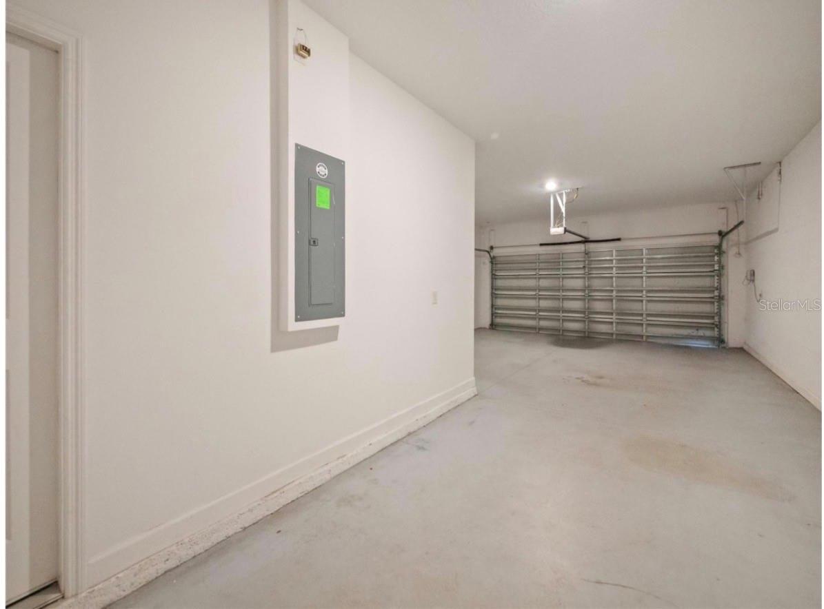 HANOVER LAKES PH 2 - Residential Lease