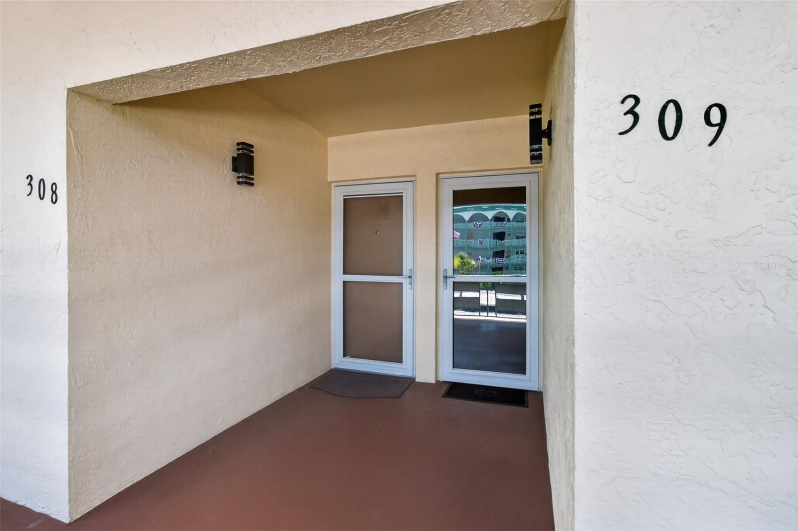 TERRACE PARK OF FIVE TOWNS - Residential