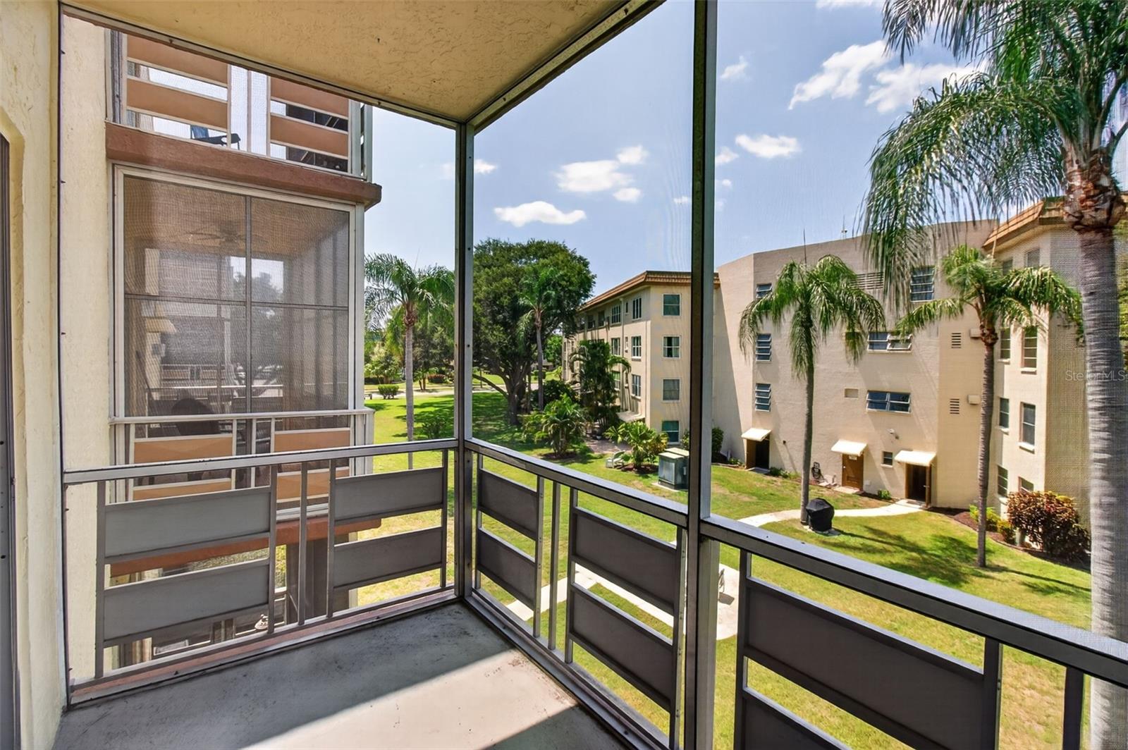 TERRACE PARK OF FIVE TOWNS - Residential