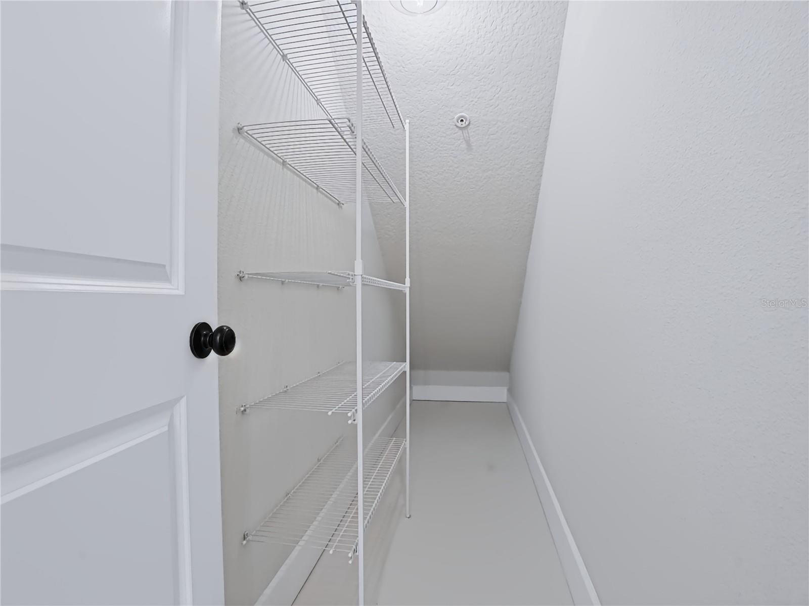 COBBLESTONE WALK AT KALEY # 6 - Residential