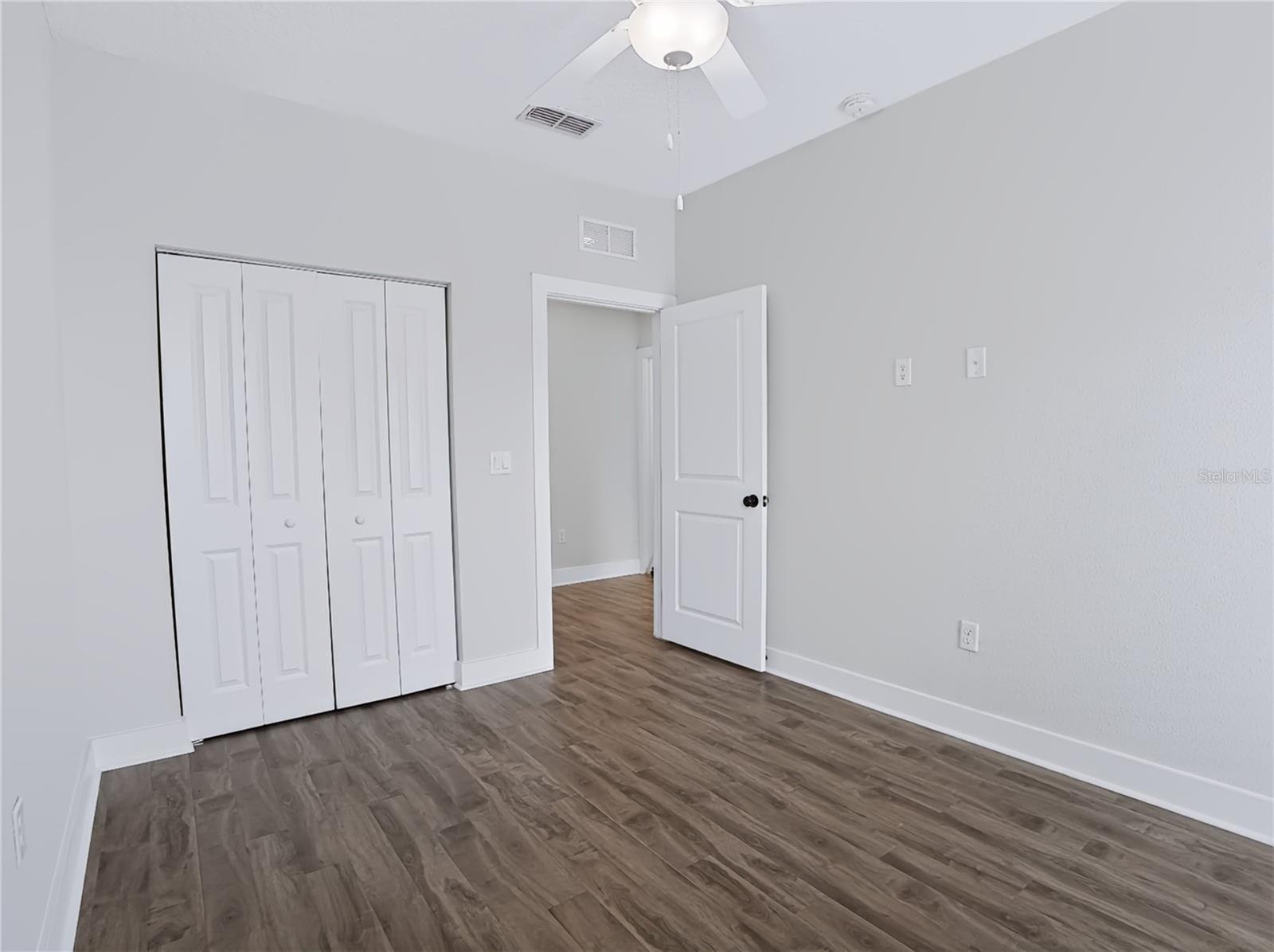 COBBLESTONE WALK AT KALEY # 6 - Residential