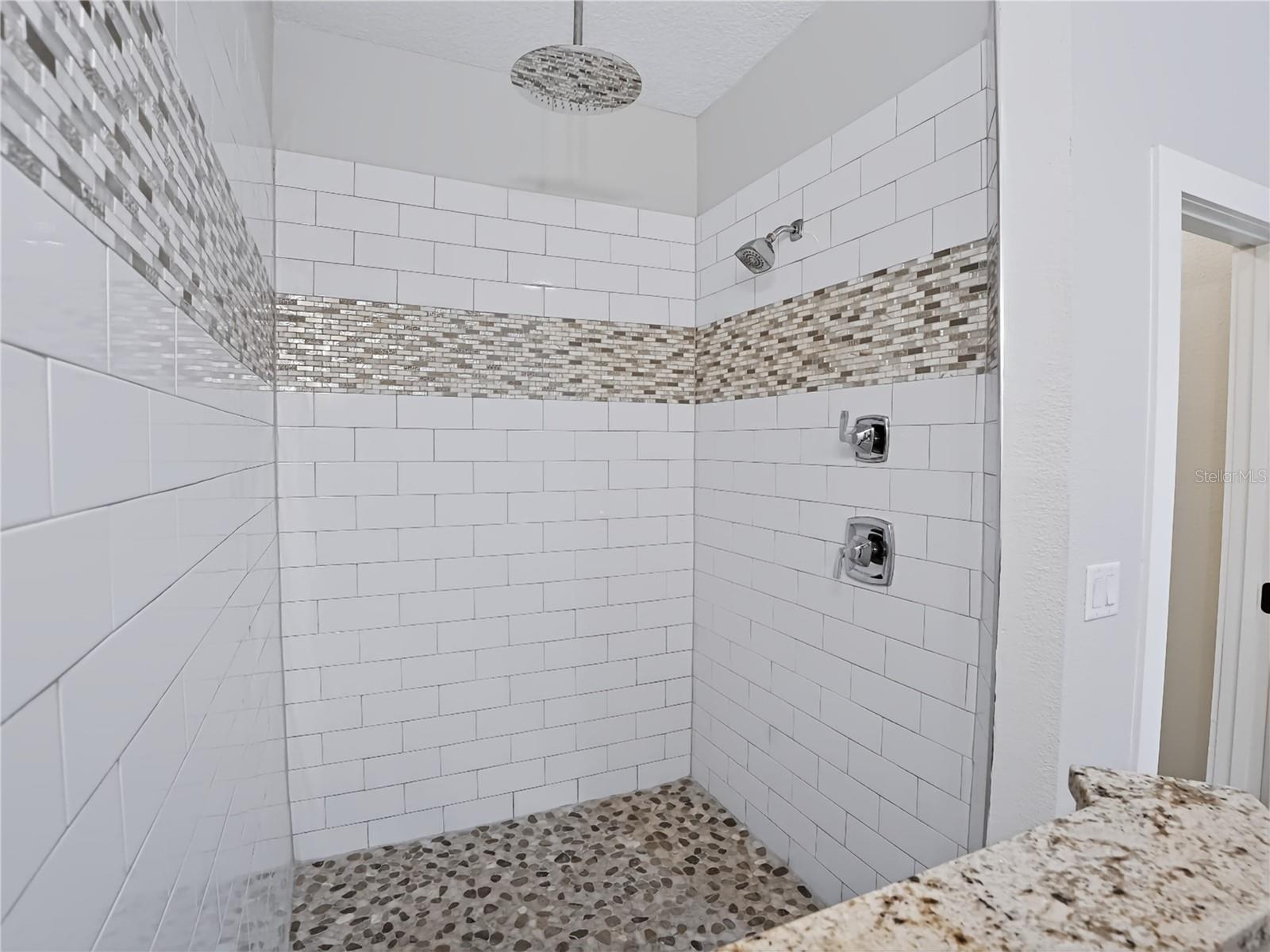 COBBLESTONE WALK AT KALEY # 6 - Residential