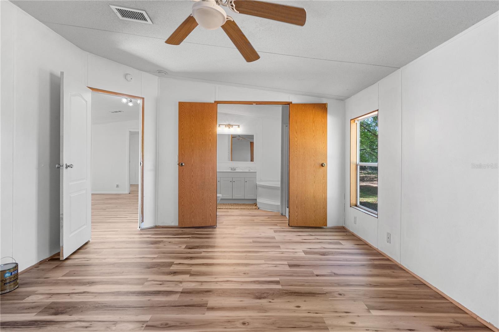B & R SUB - Residential