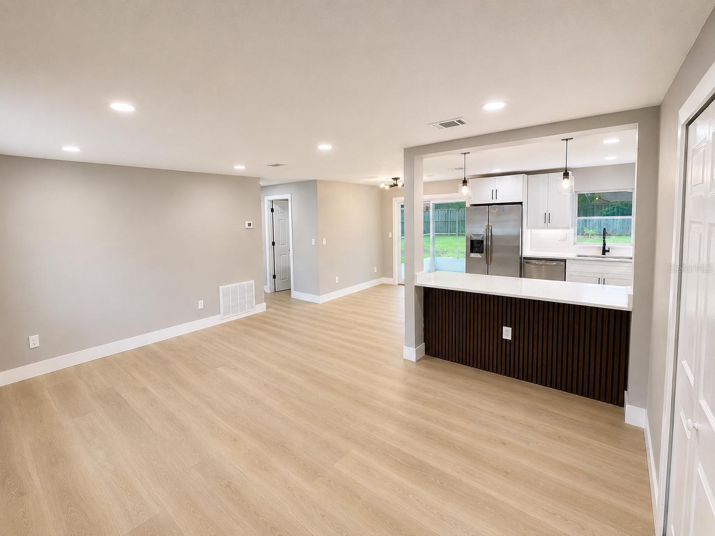 MARION OAKS UN 02 - Residential