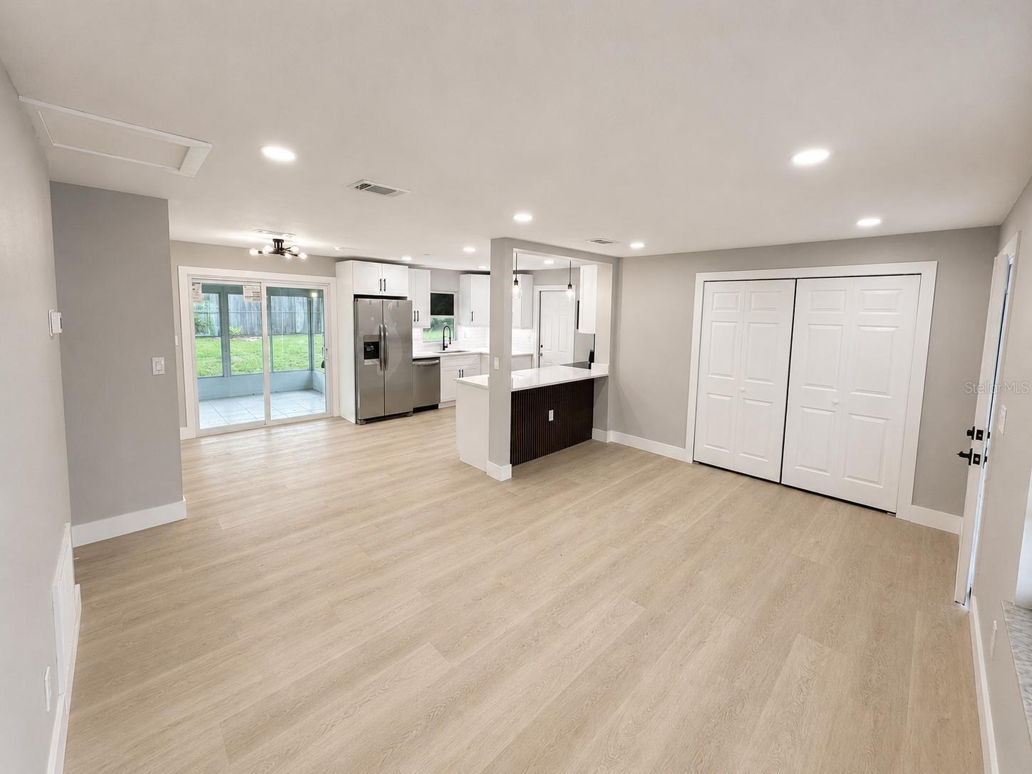 MARION OAKS UN 02 - Residential