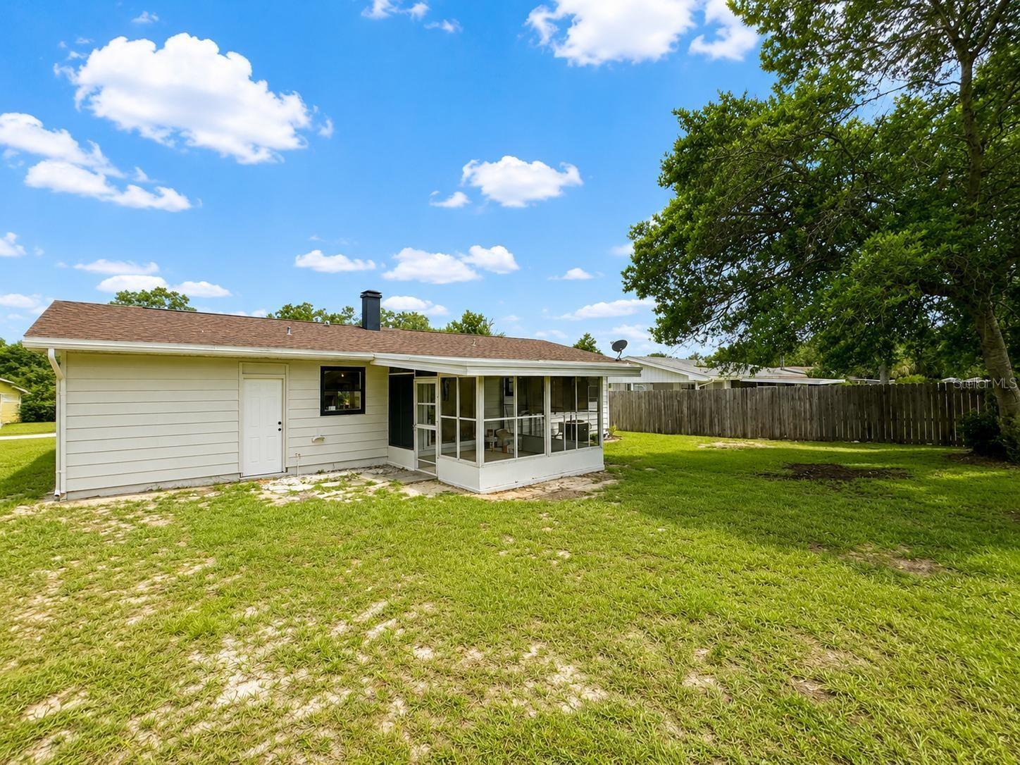 MARION OAKS UN 02 - Residential