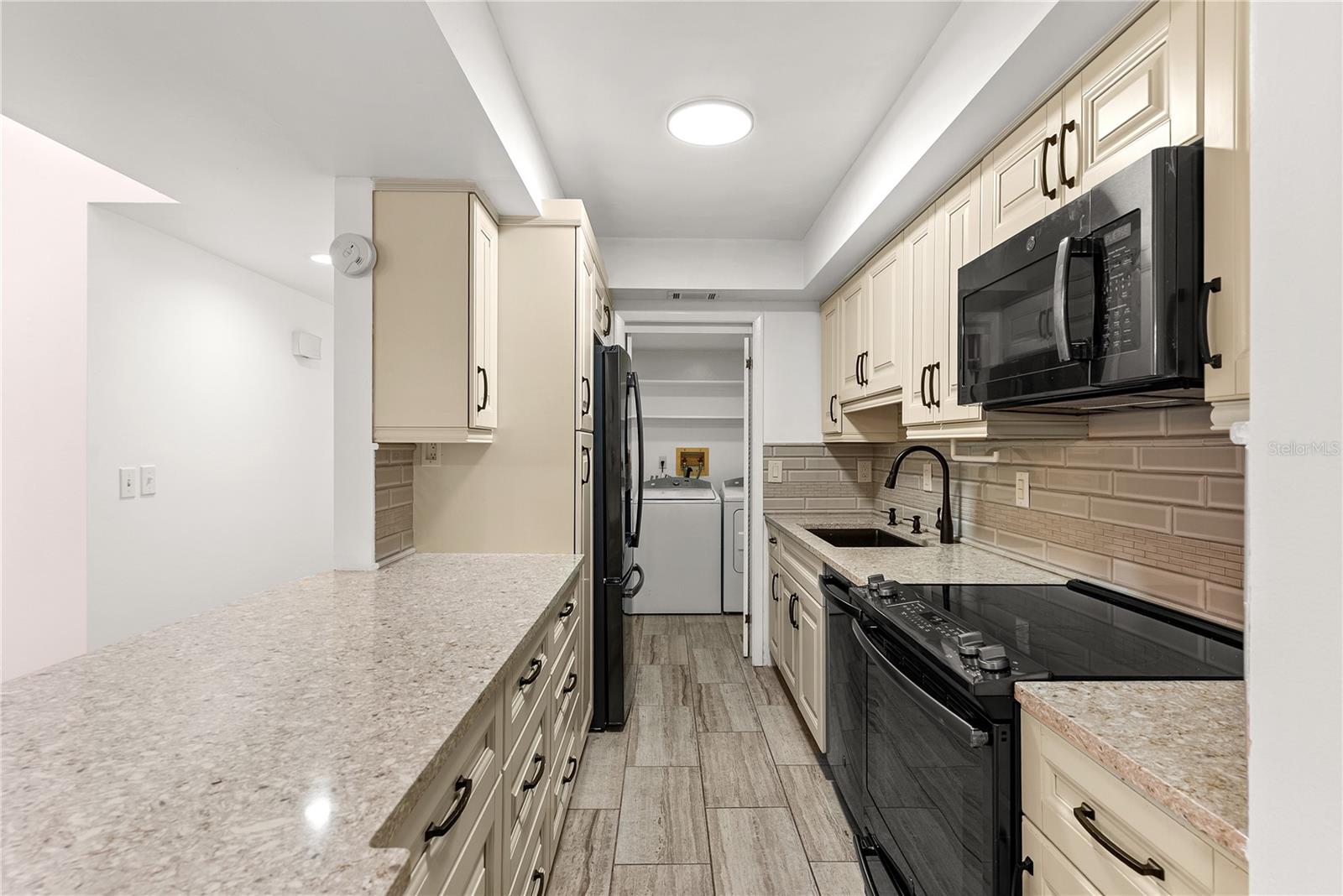 WOODSIDE VILLAGE EAST - Residential