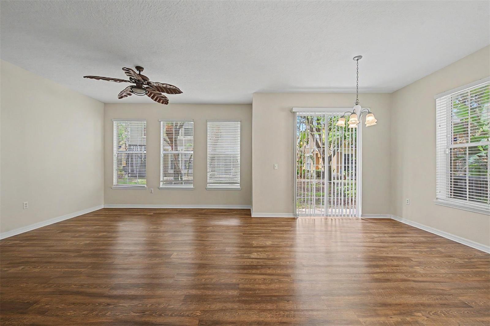 EAGLE PALM PH 1 - Residential