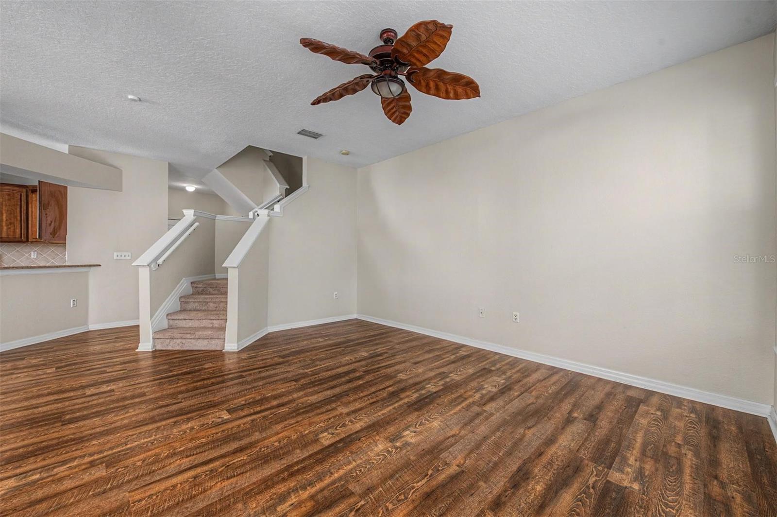 EAGLE PALM PH 1 - Residential