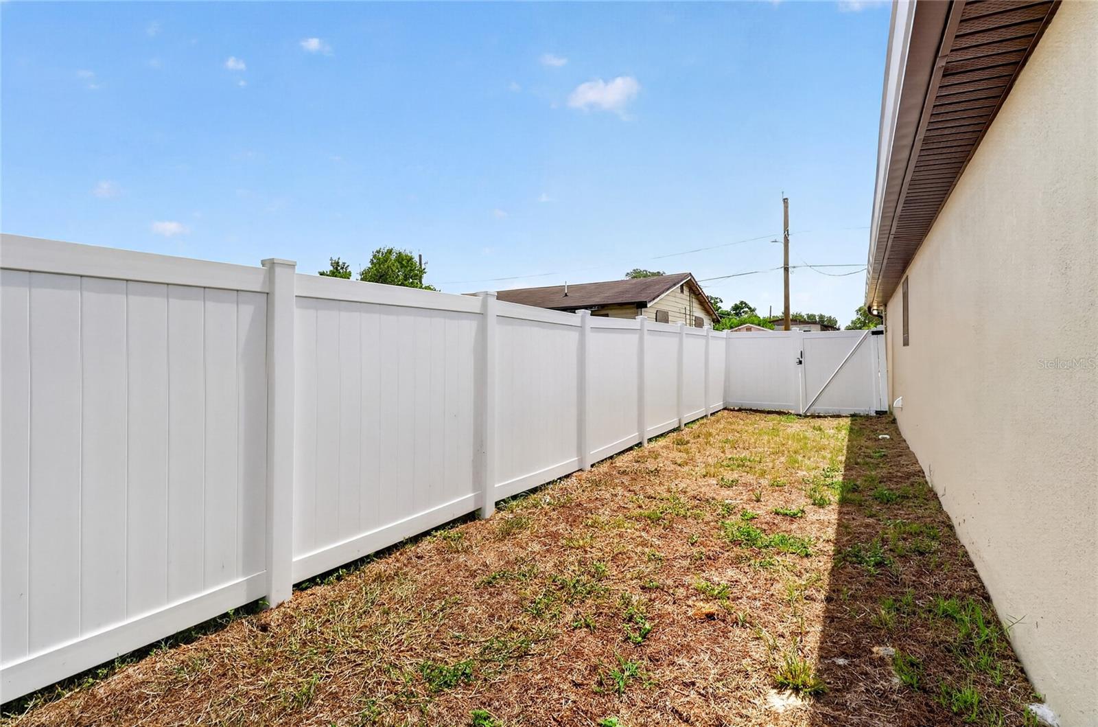 LINCOLN SUB - Residential