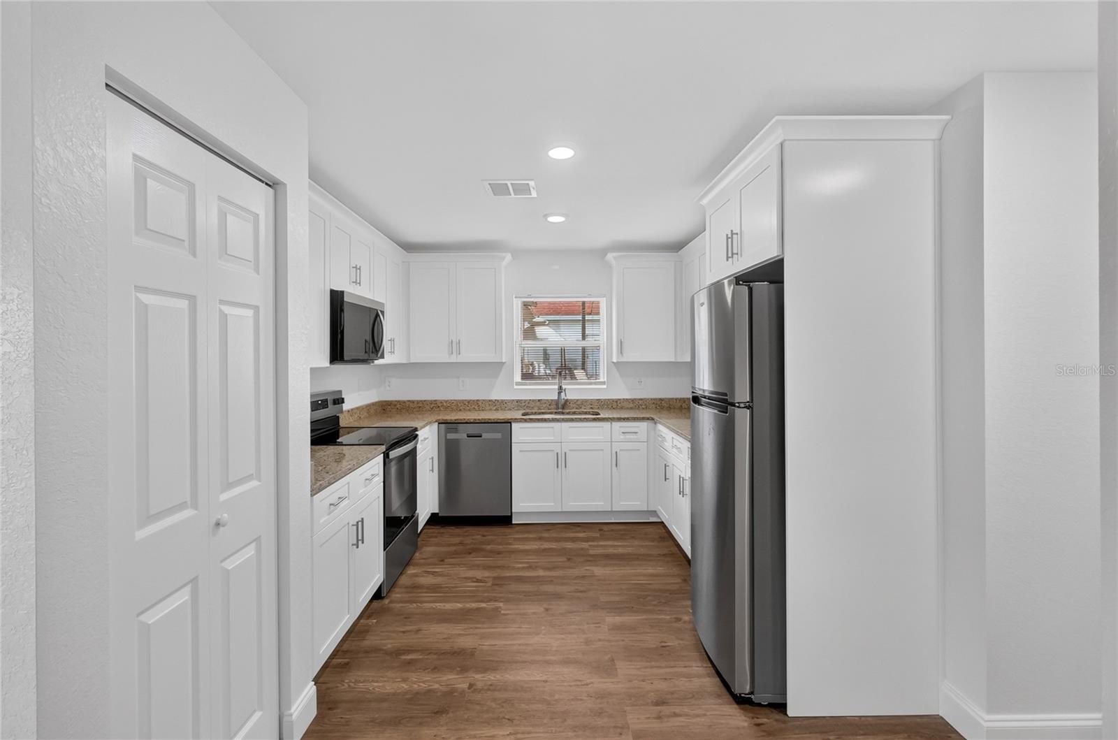 LINCOLN SUB - Residential