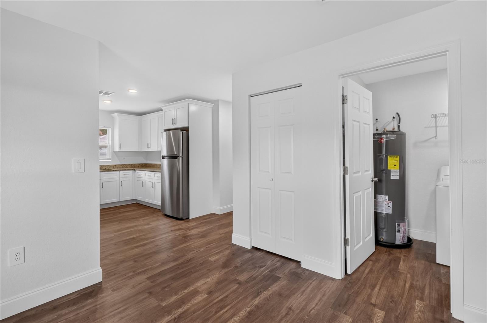 LINCOLN SUB - Residential