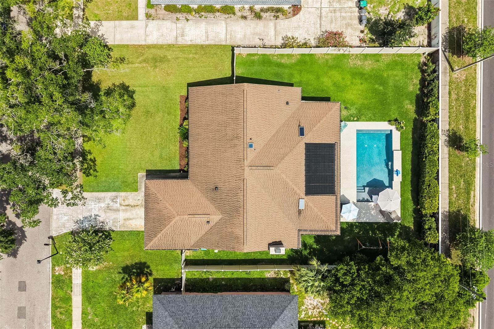 WOODSIDE VILLAGE - Residential