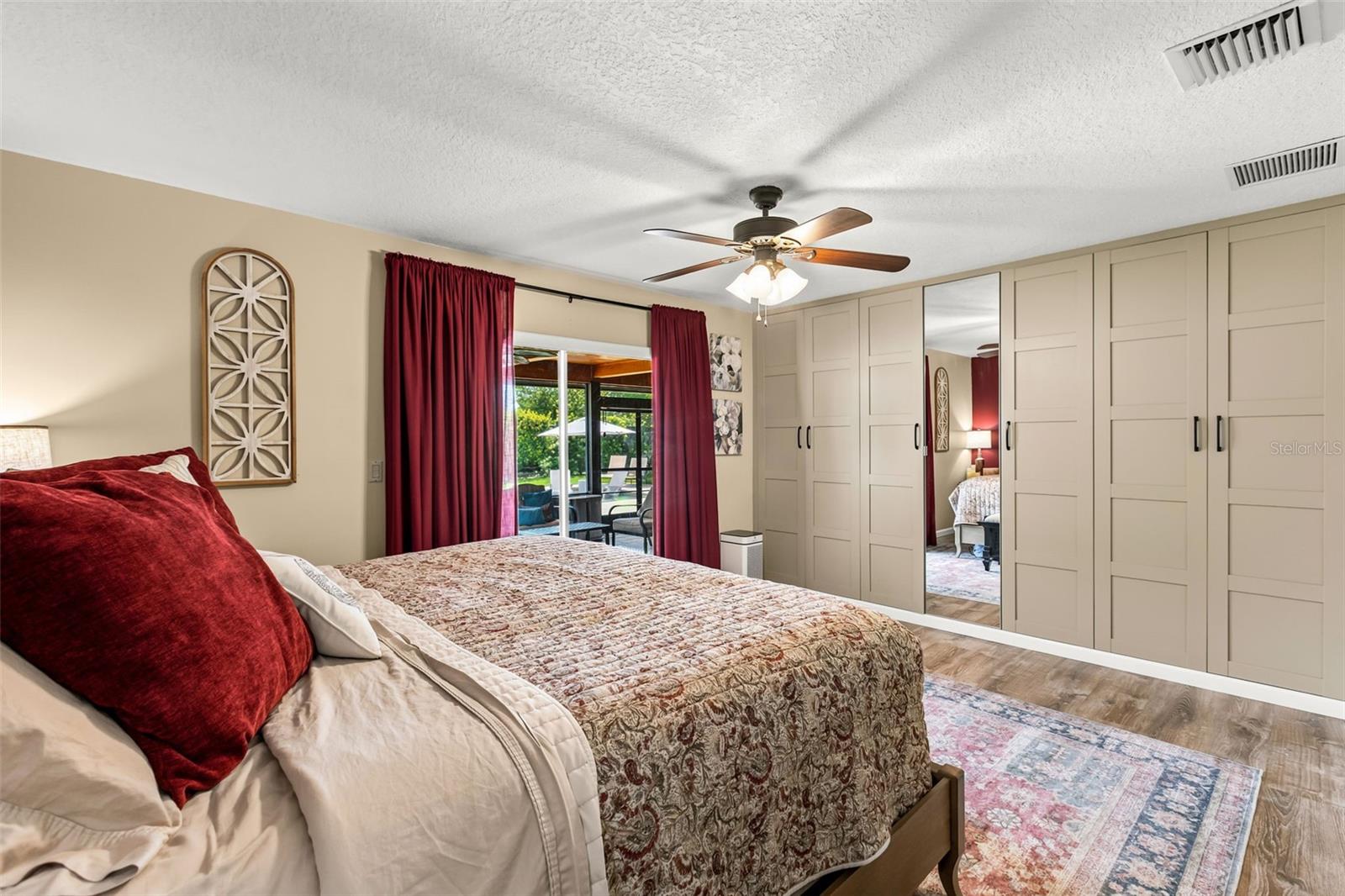 WOODSIDE VILLAGE - Residential