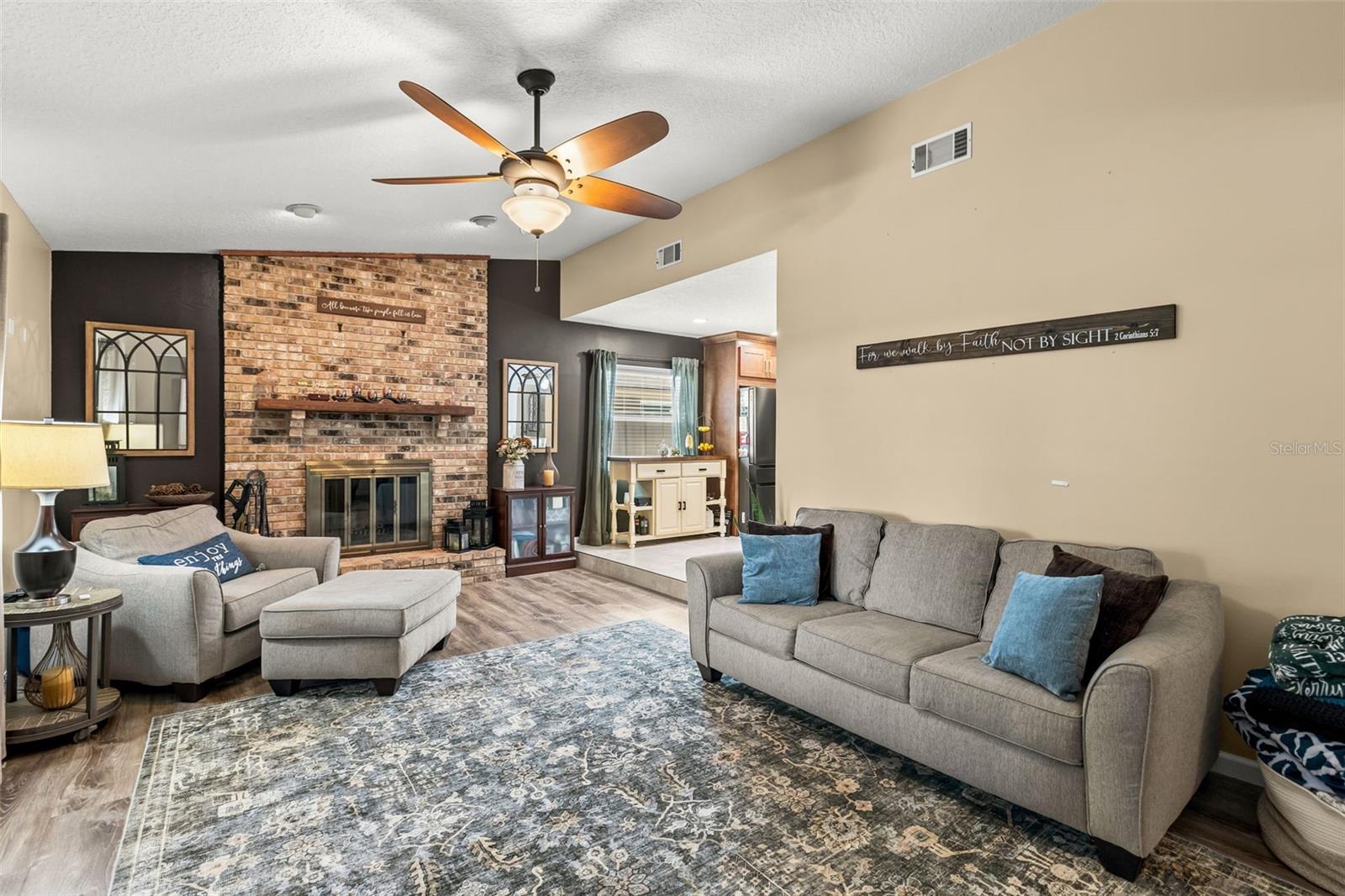 WOODSIDE VILLAGE - Residential
