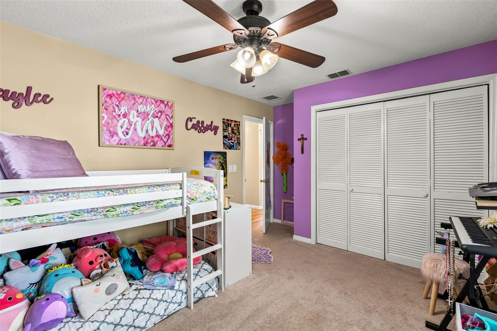 WOODSIDE VILLAGE - Residential
