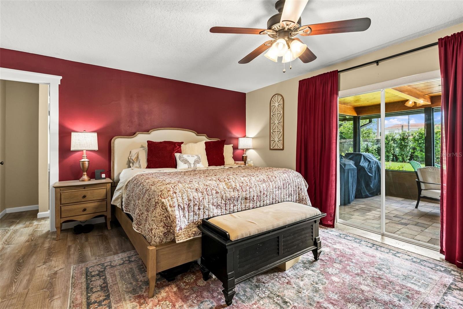 WOODSIDE VILLAGE - Residential