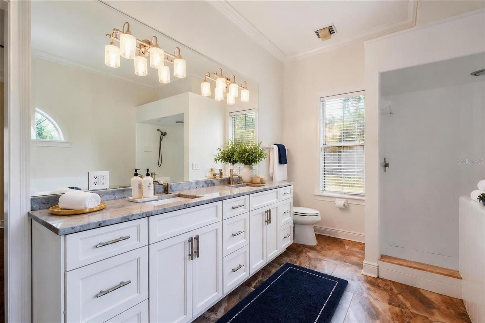 LAKE JOANNA ESTATES - Residential