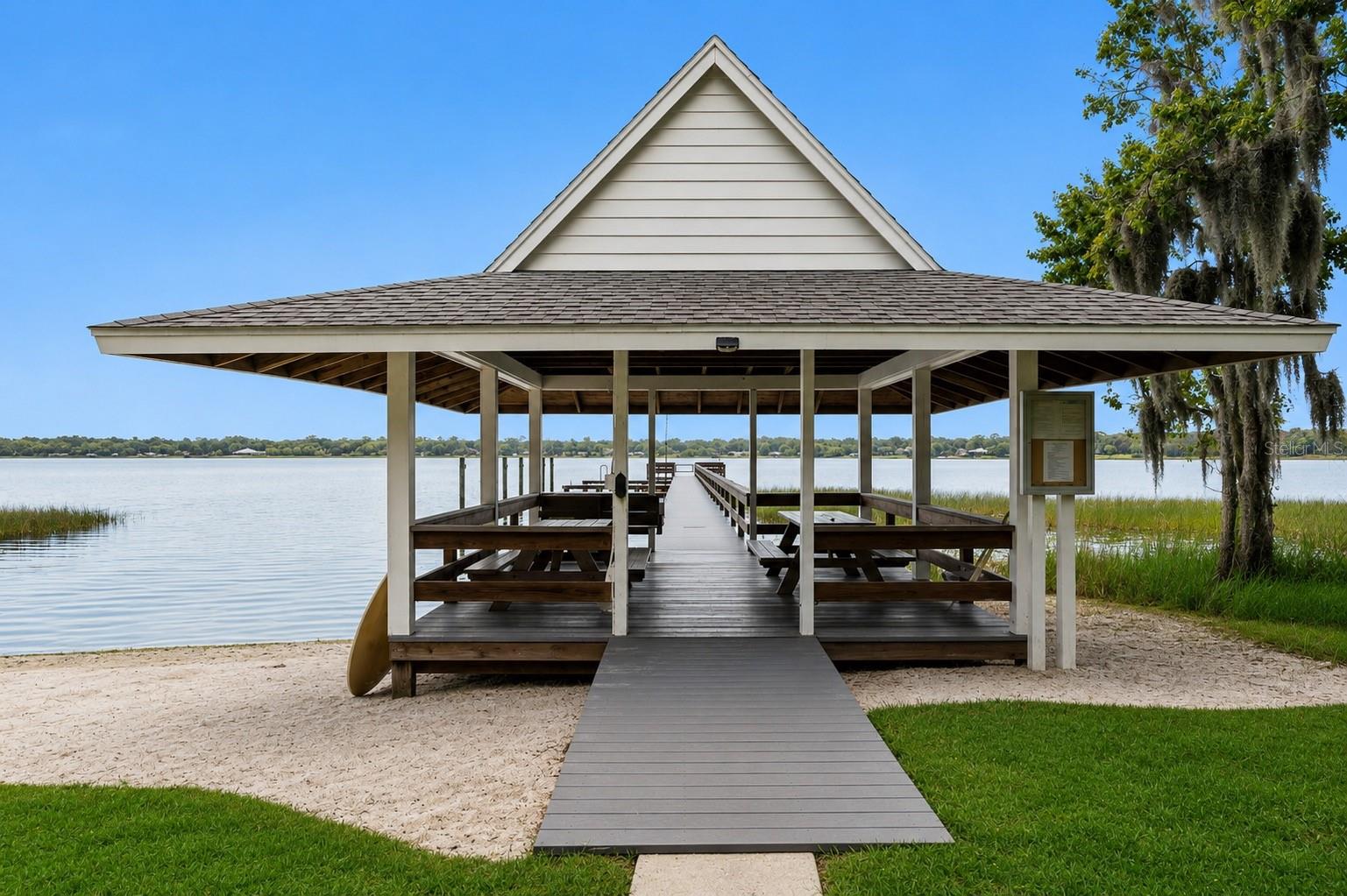 LAKE JOANNA ESTATES - Residential