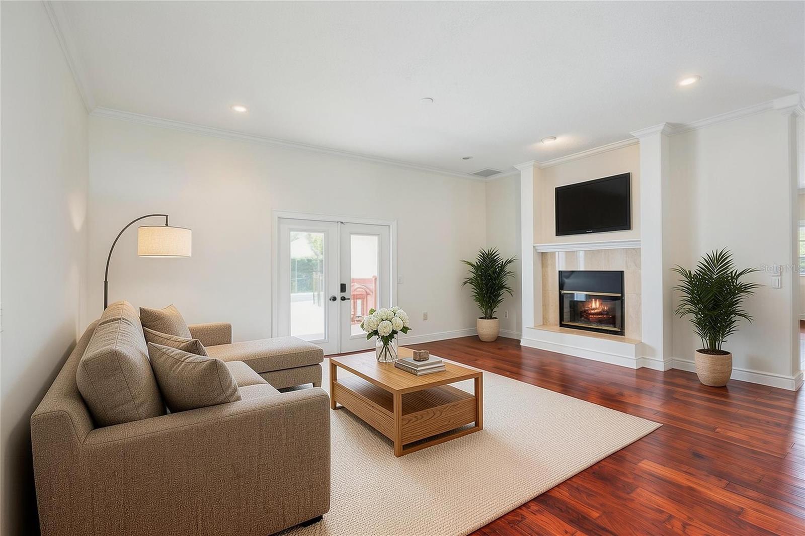 LAKE JOANNA ESTATES - Residential