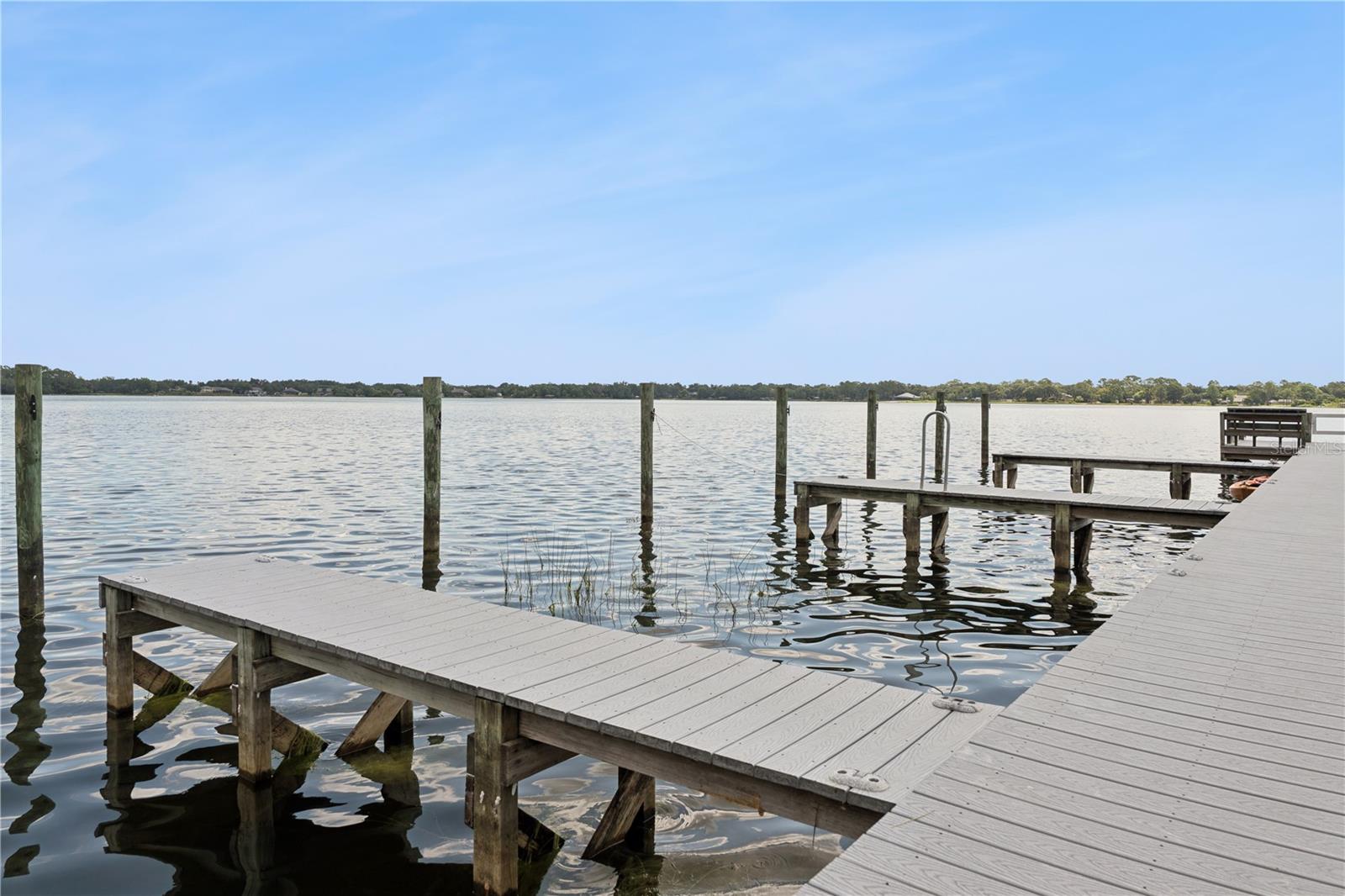 LAKE JOANNA ESTATES - Residential