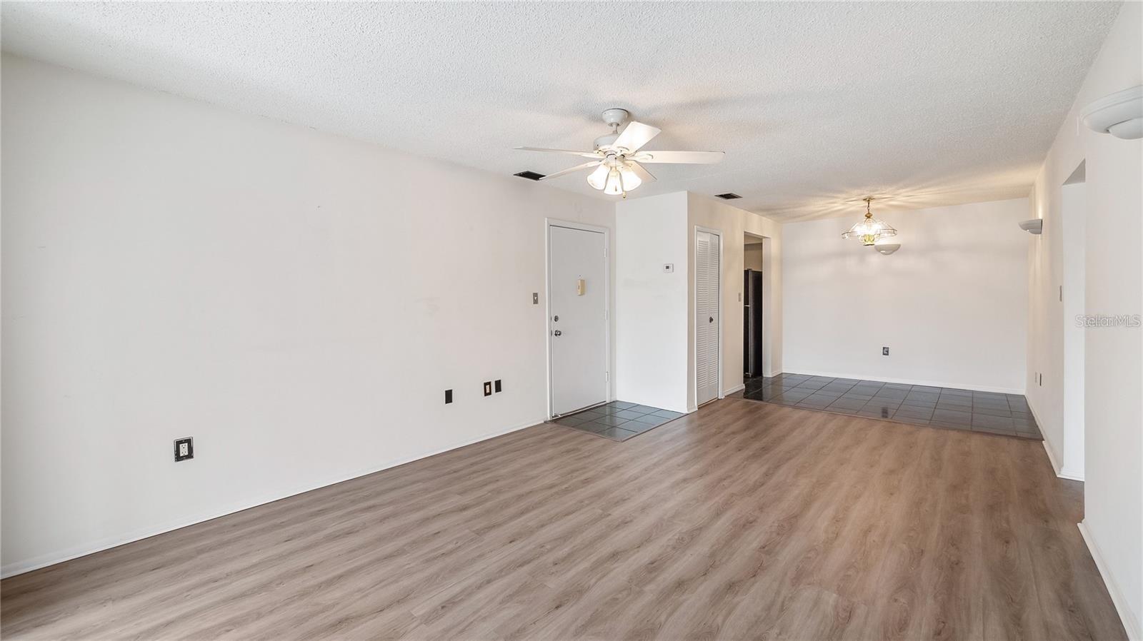 ALTAMONTE HEIGHTS - Residential