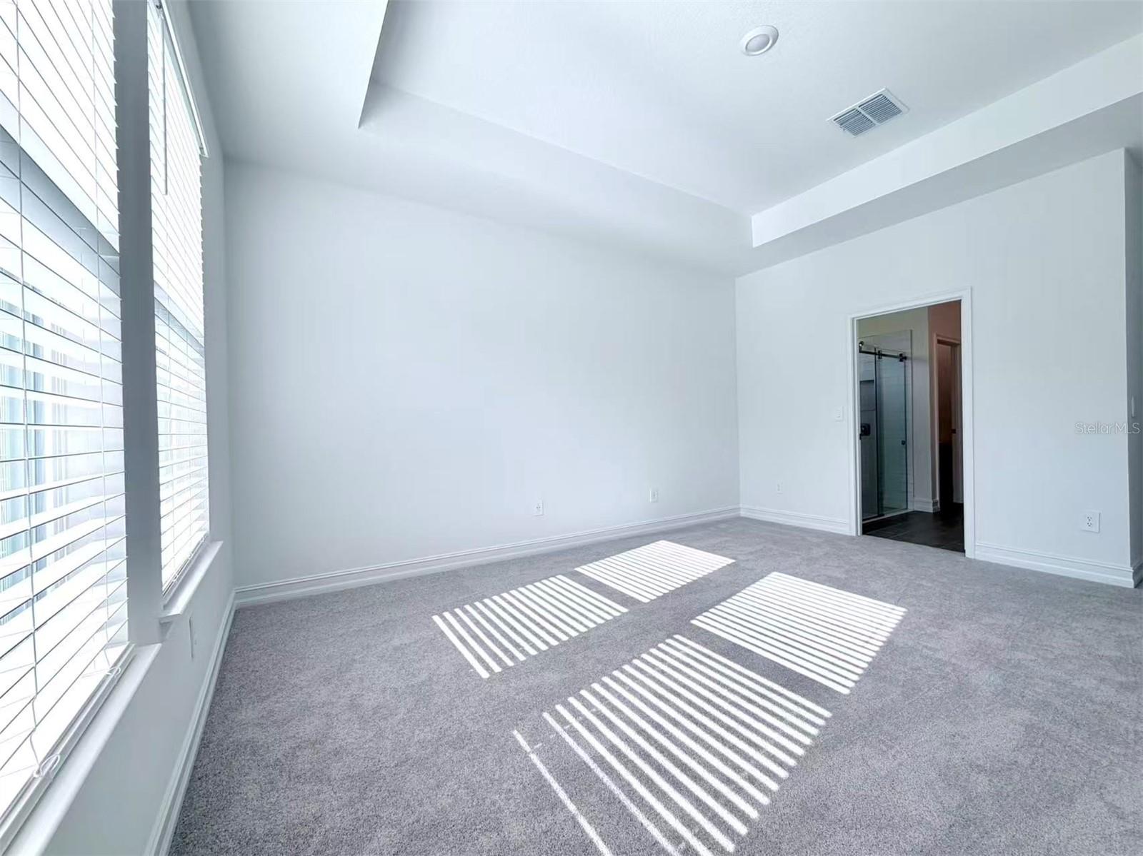 TWO RIVERS - Residential Lease