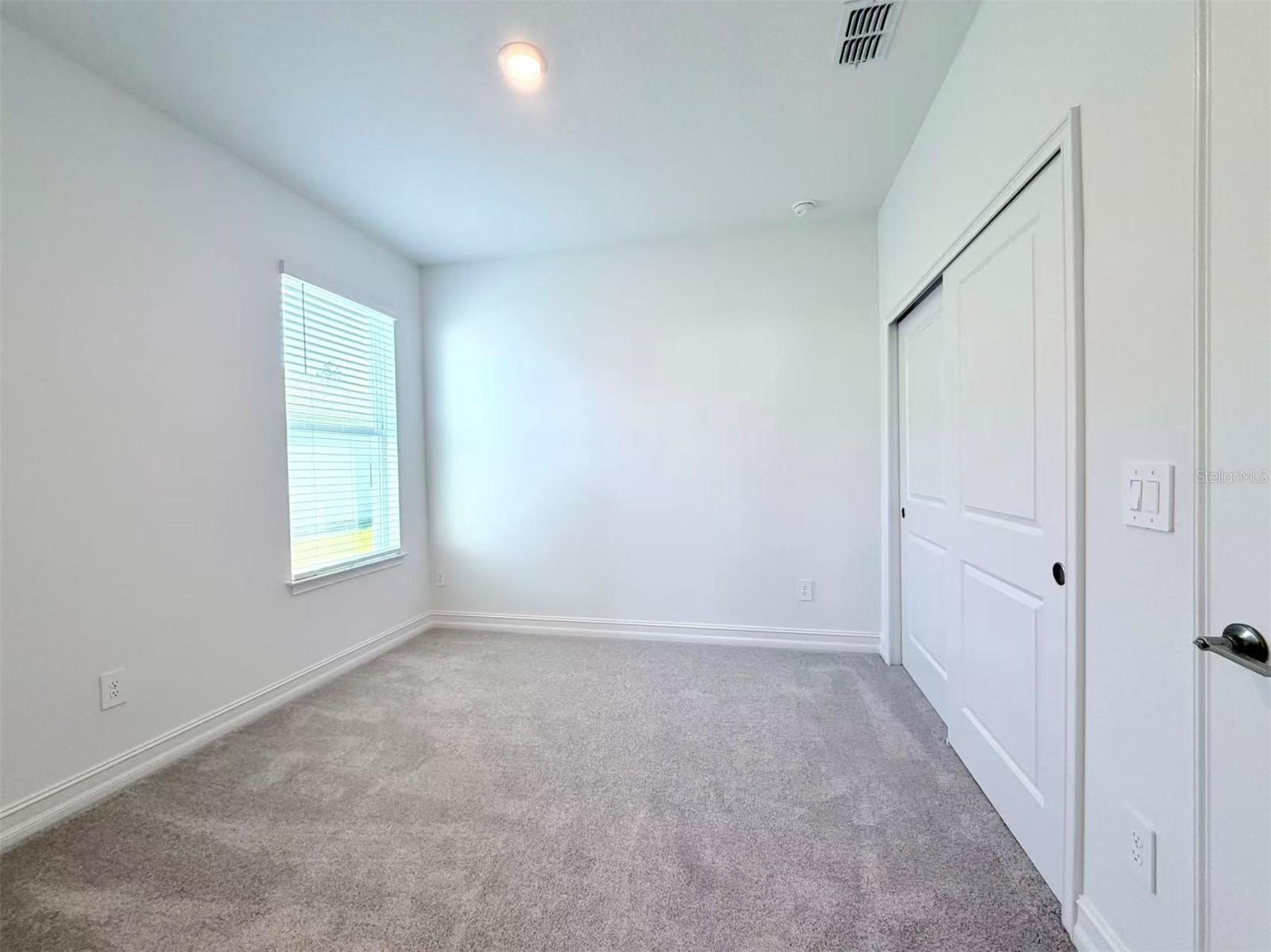 TWO RIVERS - Residential Lease