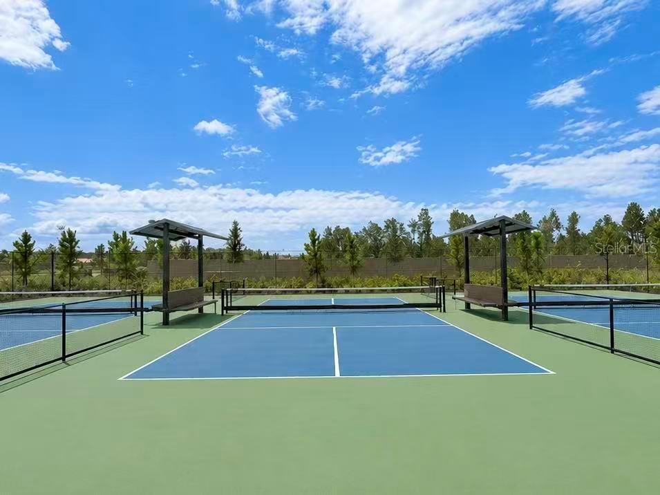 TWO RIVERS - Residential Lease