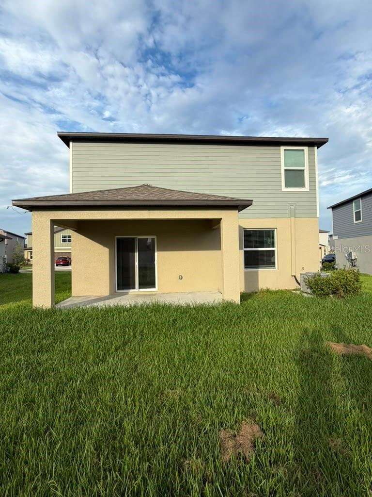 TWO RIVERS - Residential Lease