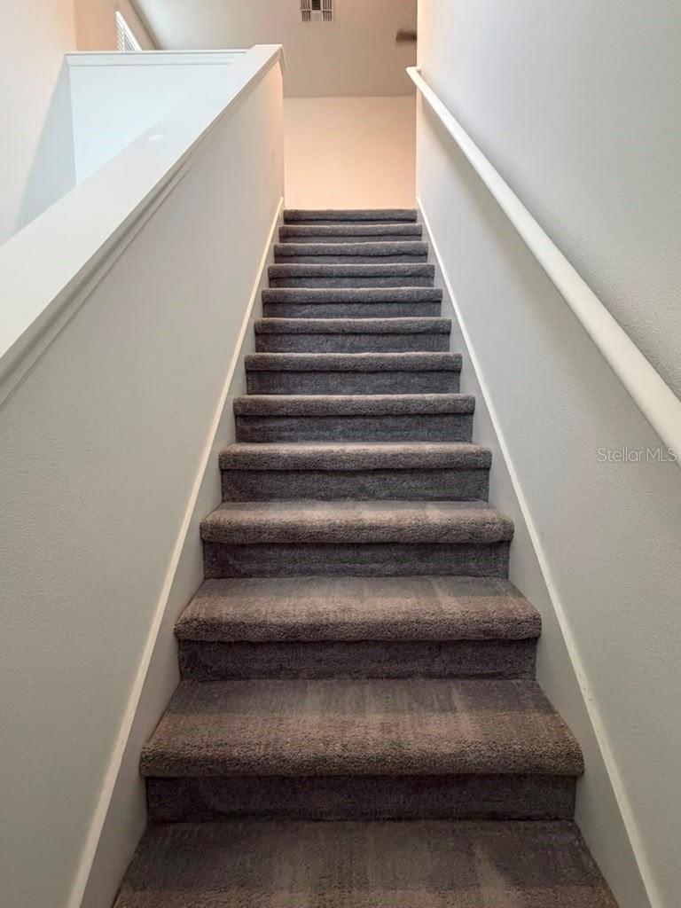 TWO RIVERS - Residential Lease