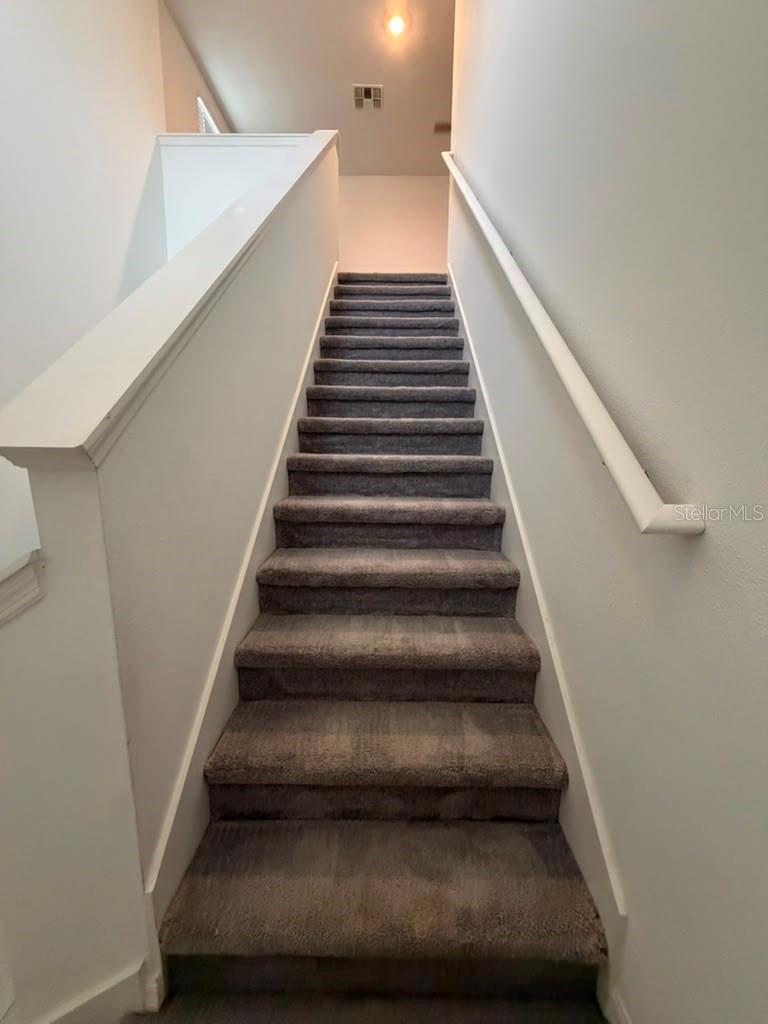 TWO RIVERS - Residential Lease