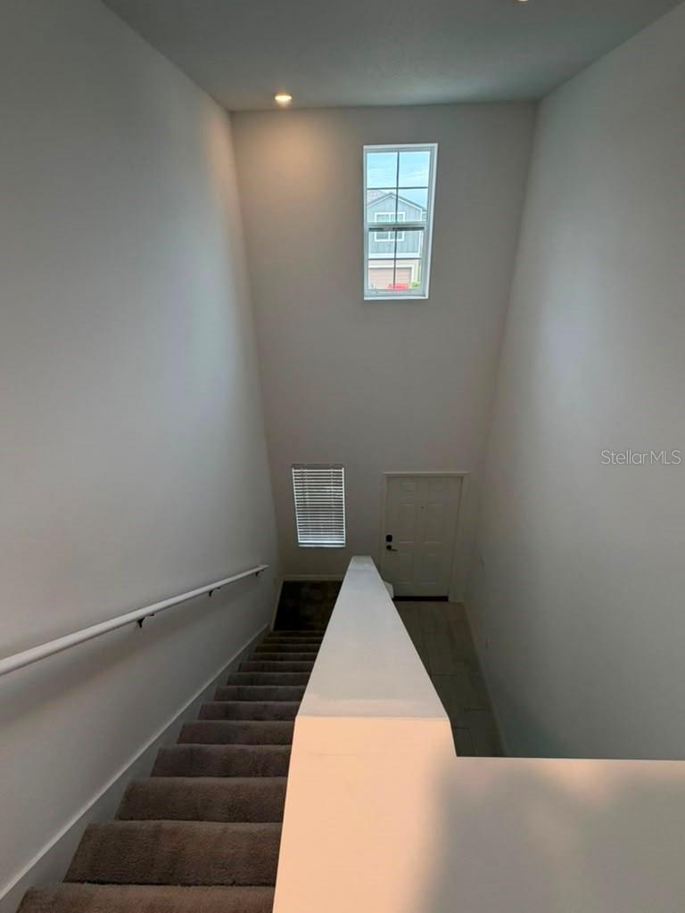 TWO RIVERS - Residential Lease