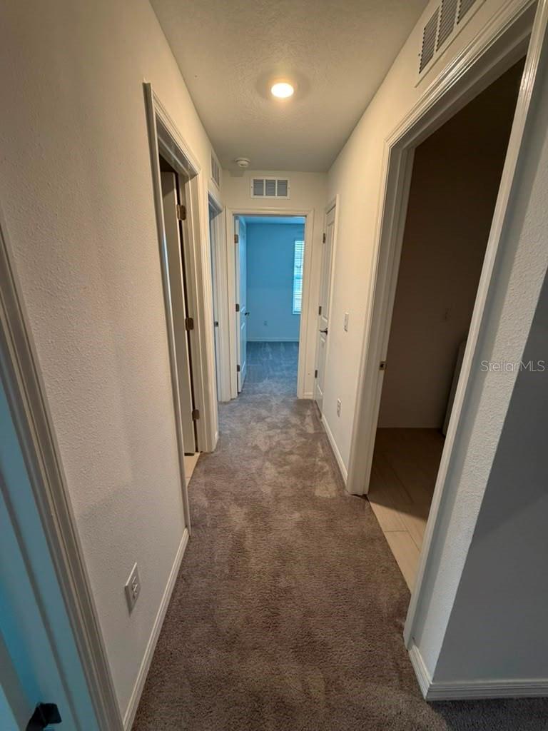 TWO RIVERS - Residential Lease