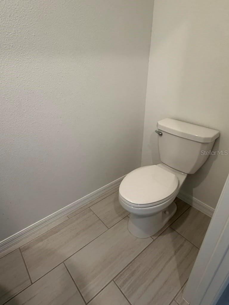TWO RIVERS - Residential Lease