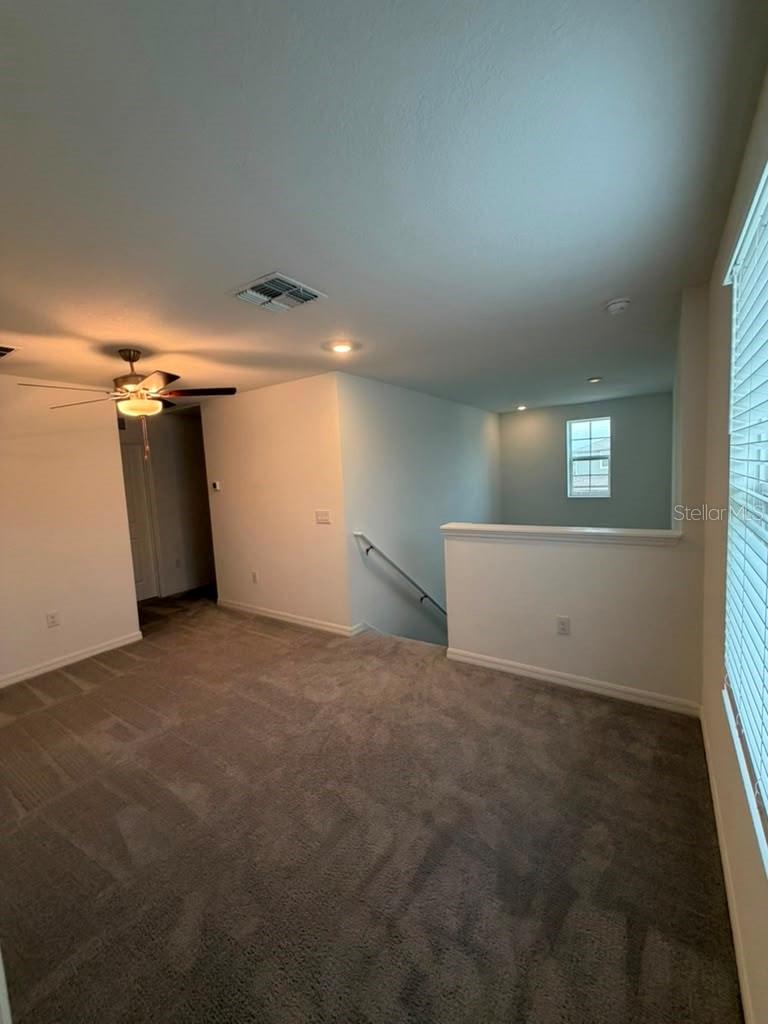 TWO RIVERS - Residential Lease