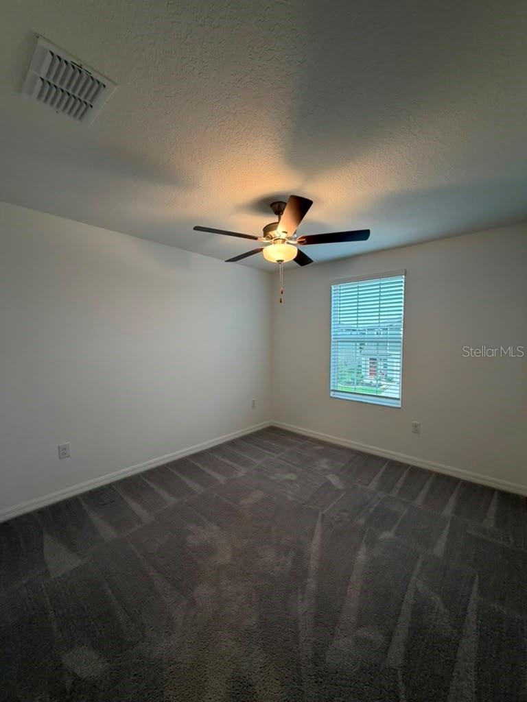 TWO RIVERS - Residential Lease