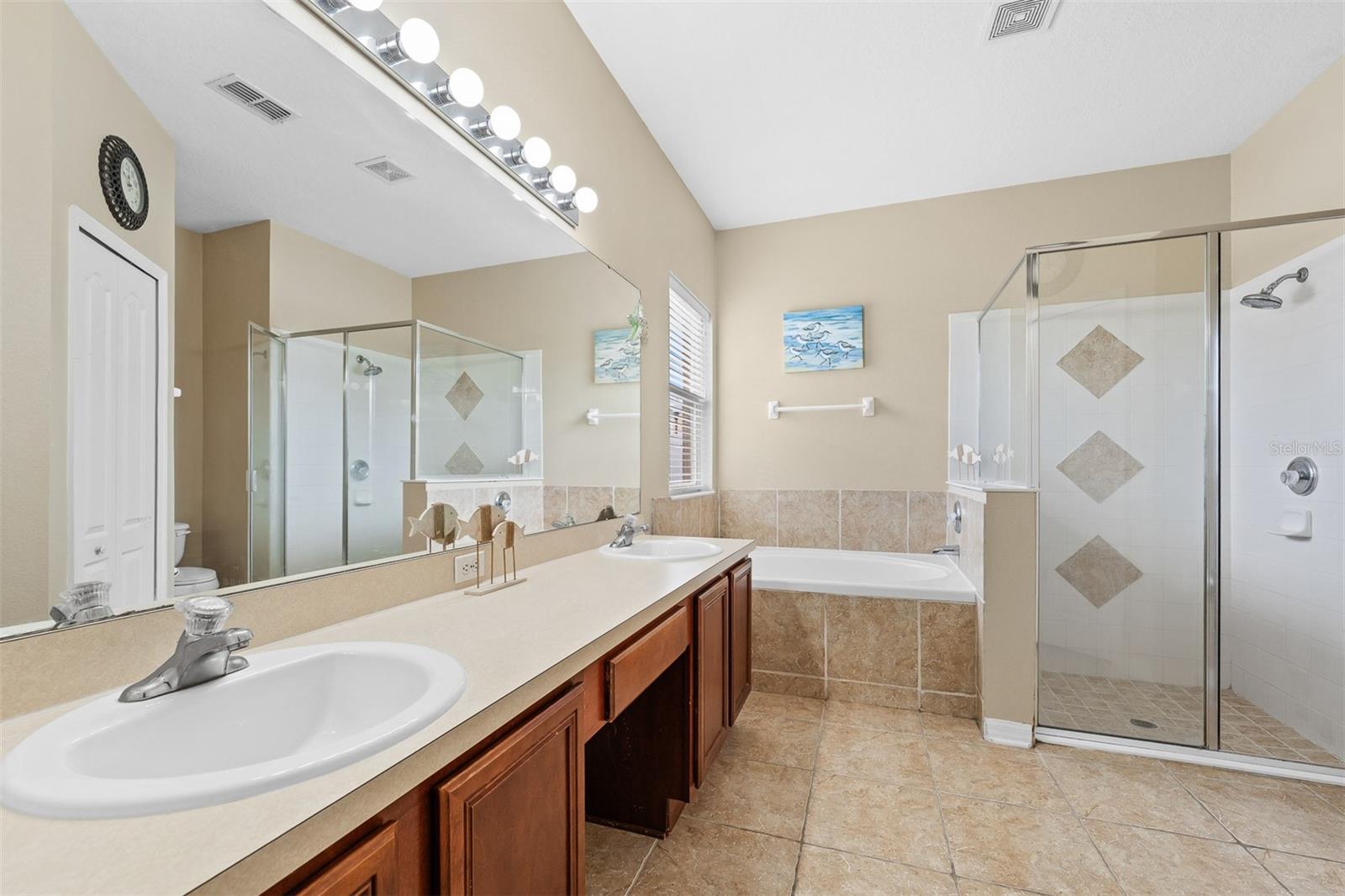 REGENCY OAKS PH 02 A-C - Residential