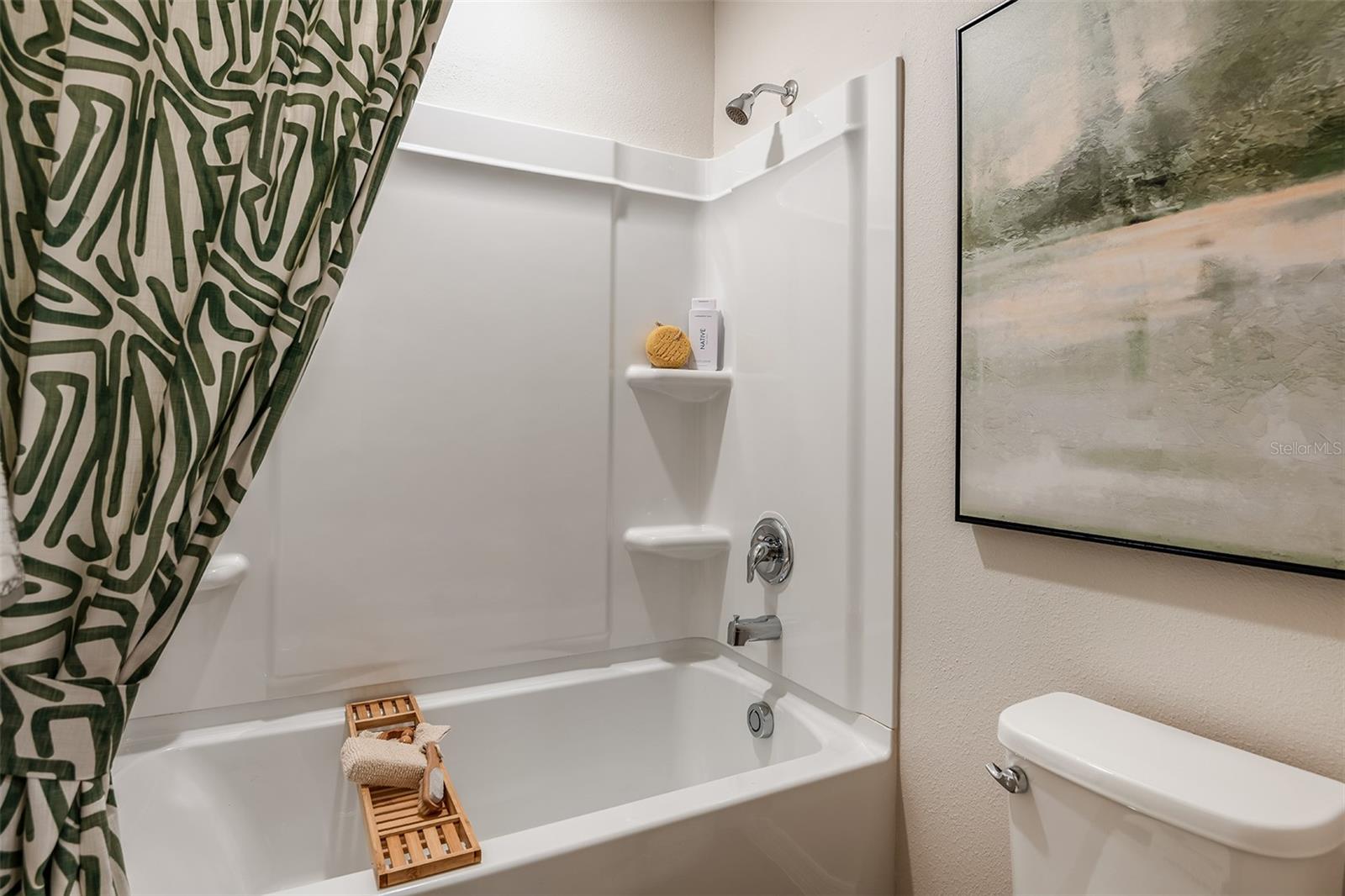 CF GTIS II GROVE AT CROSSWIND LLC - Residential
