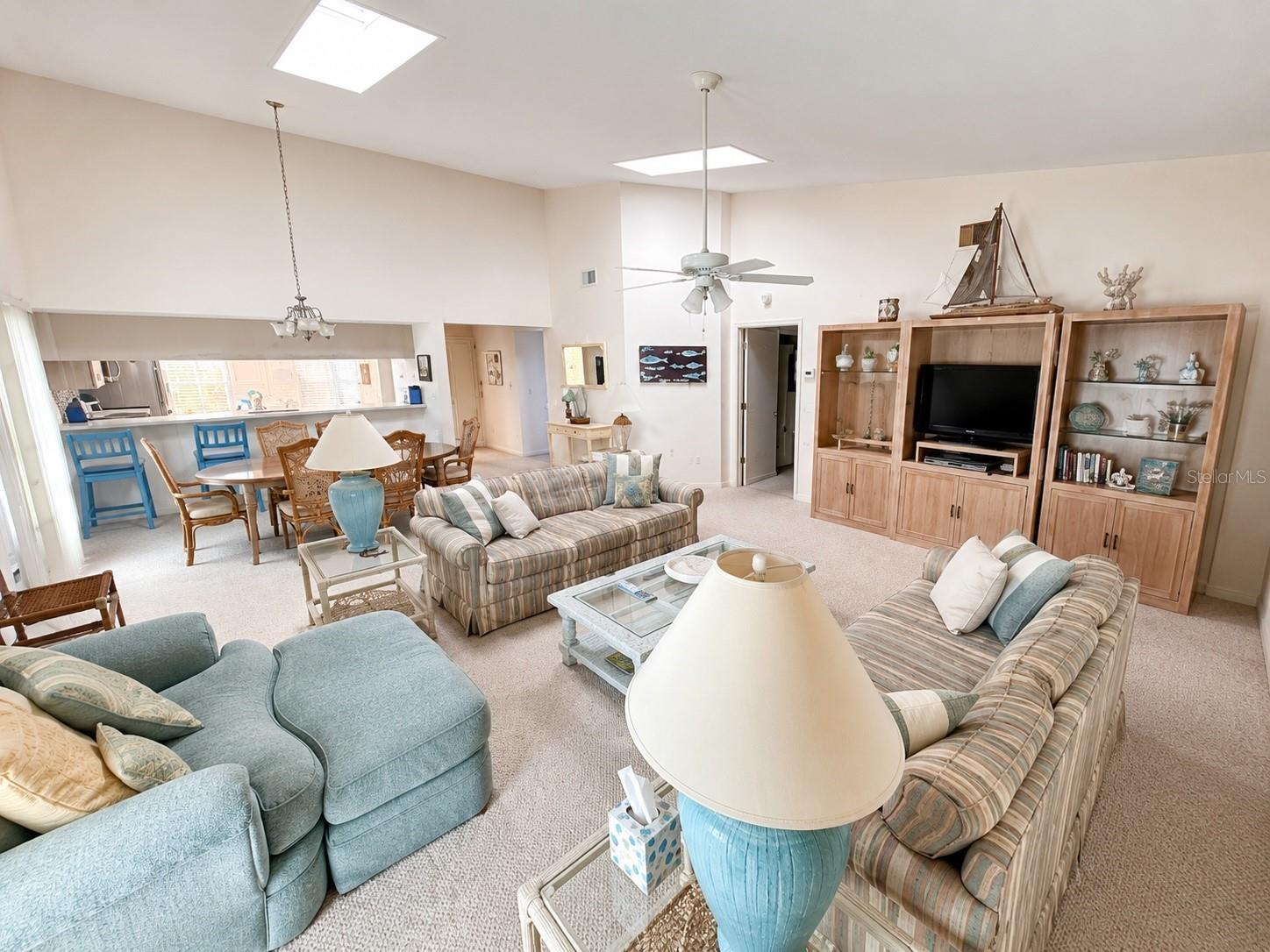 LAKESHORE VILLAGE - Residential