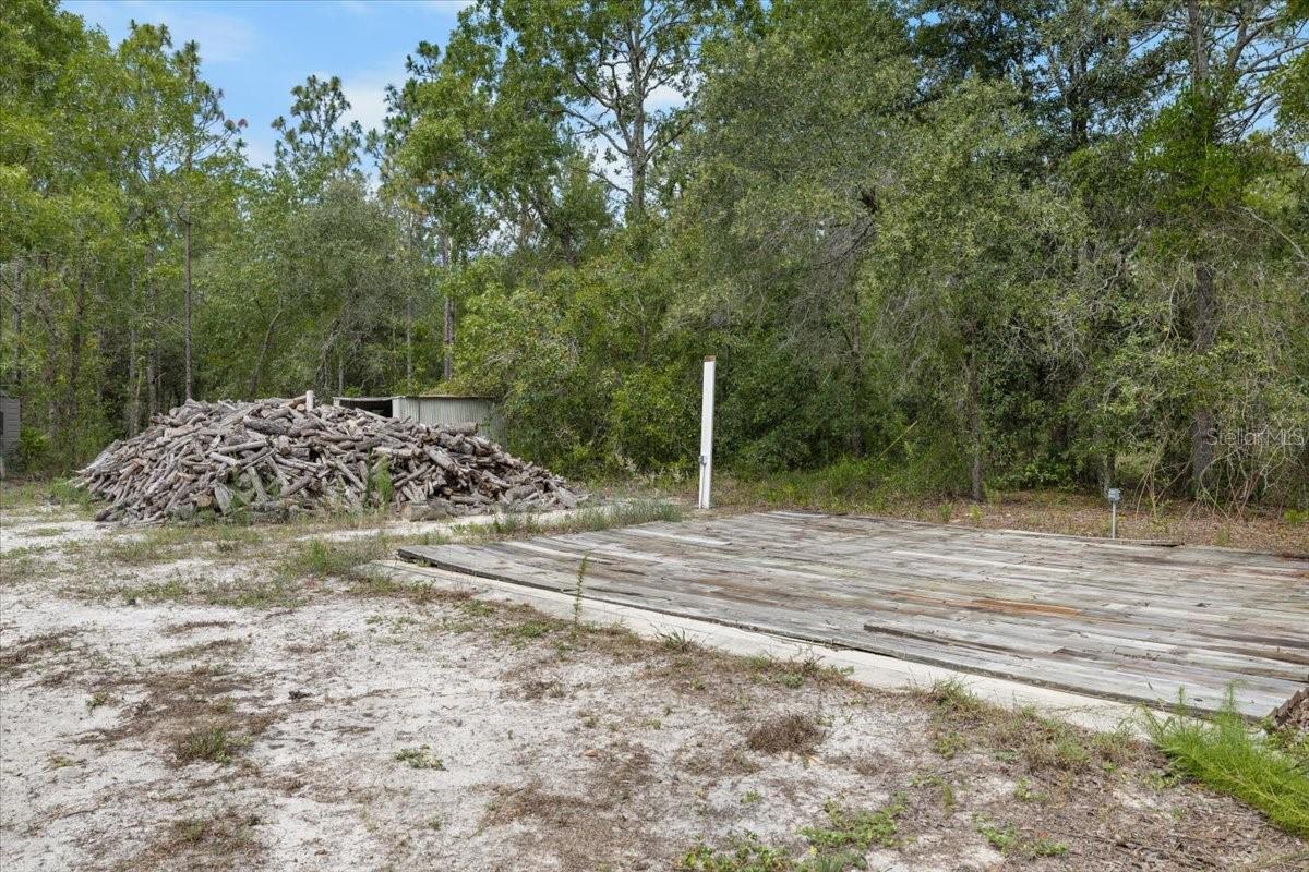ACREAGE - Residential