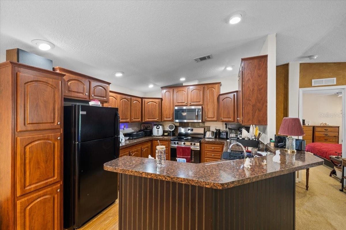 ACREAGE - Residential